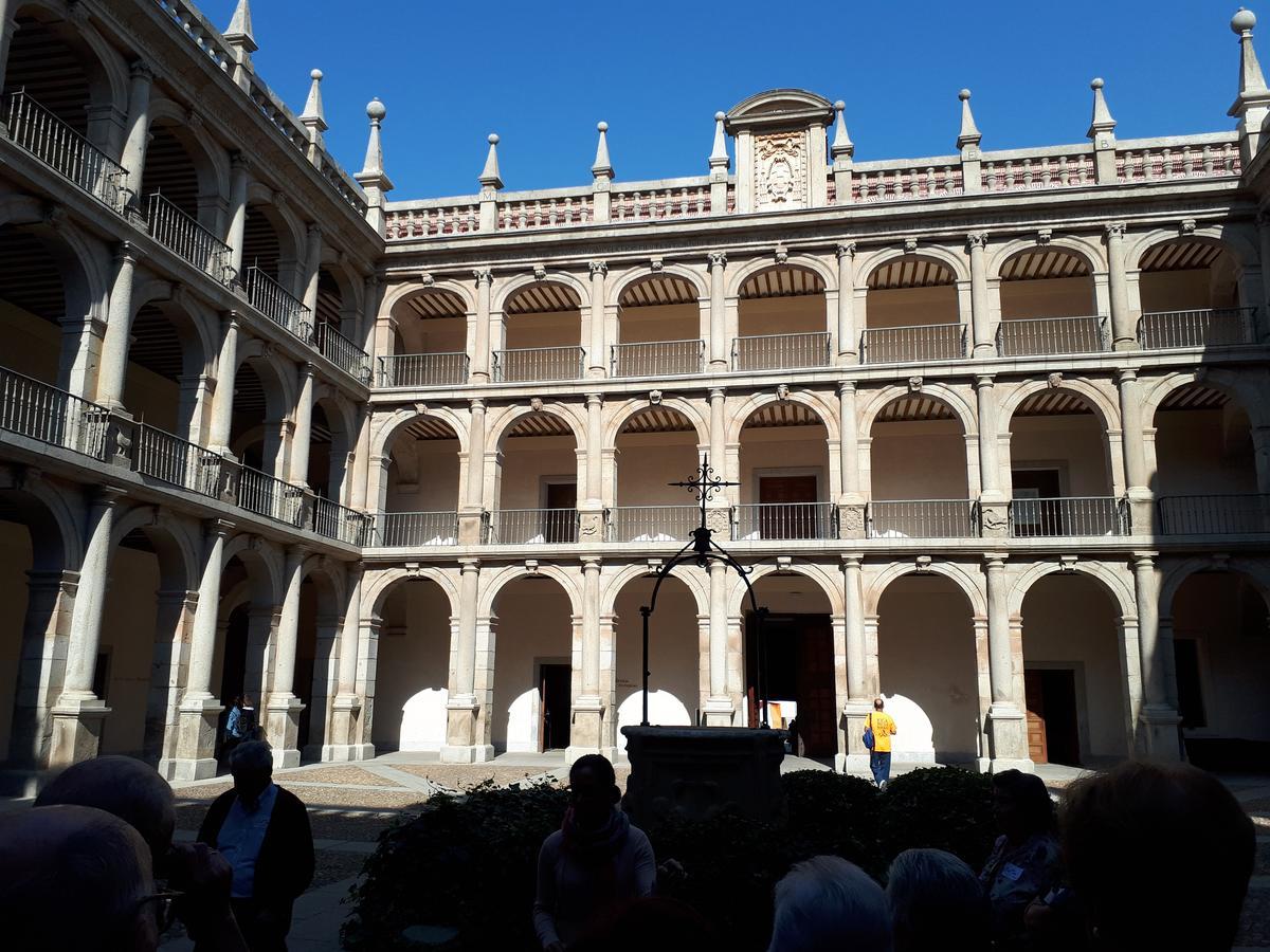 Casa De Huespedes Con Encanto El Sueno Del Quijote Acomodação com café da manhã Alcalá de Henares Exterior foto